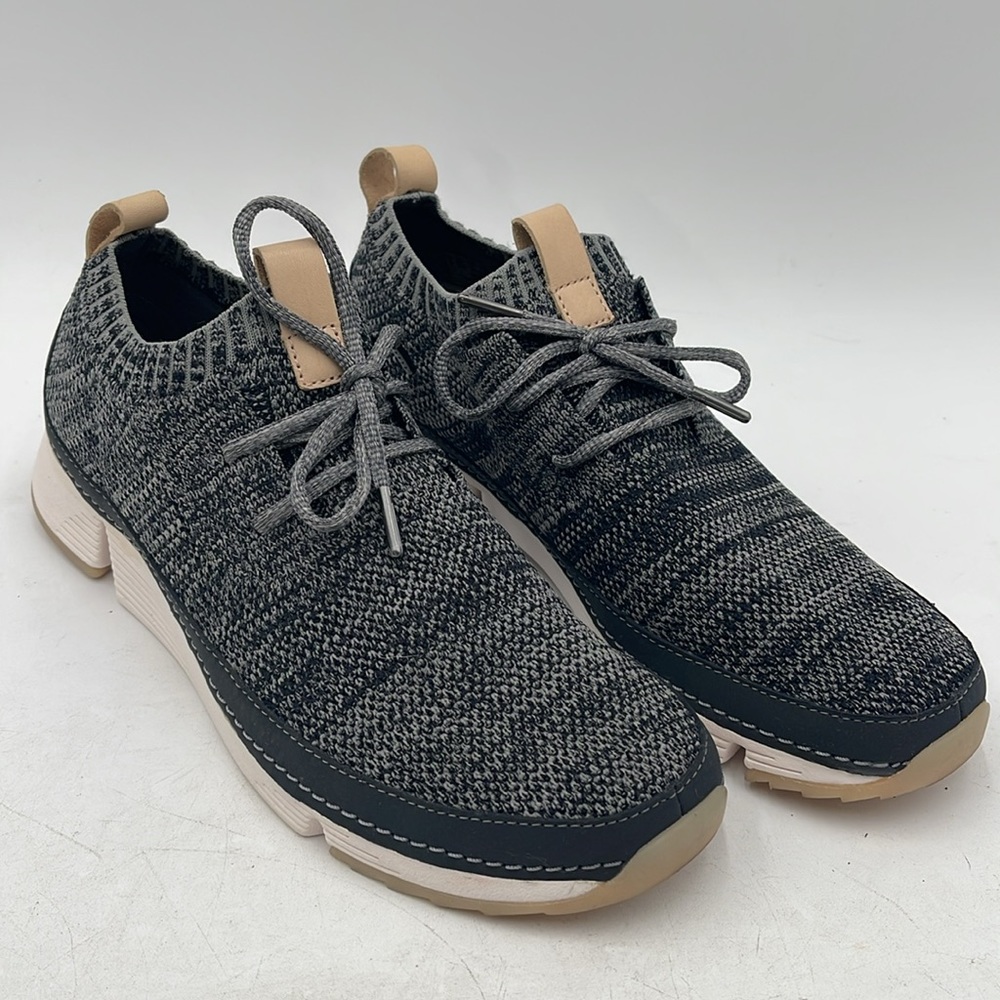 Clarks Trigenic Knit Lace Comfort Sneakers womens 8.5